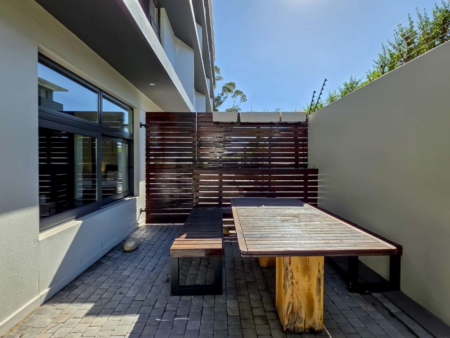 2 Bedroom Property for Sale in Green Point Western Cape
